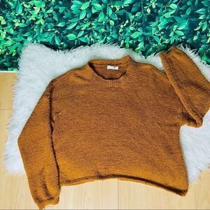 Cozy, warm, comfortable, mustard color long sleeve winter / fall sweater M